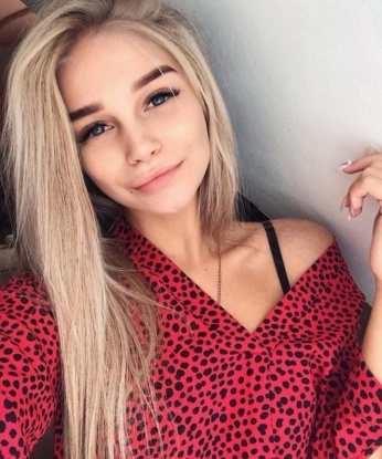 Анкета проститутки Оксаночка - город Садовое, 1999 лет, №13413